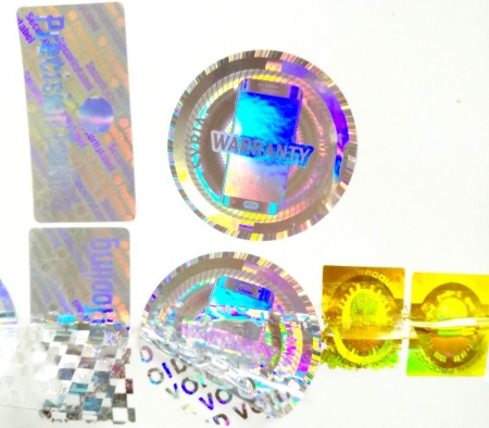 專（zhuān）業防偽字模標簽